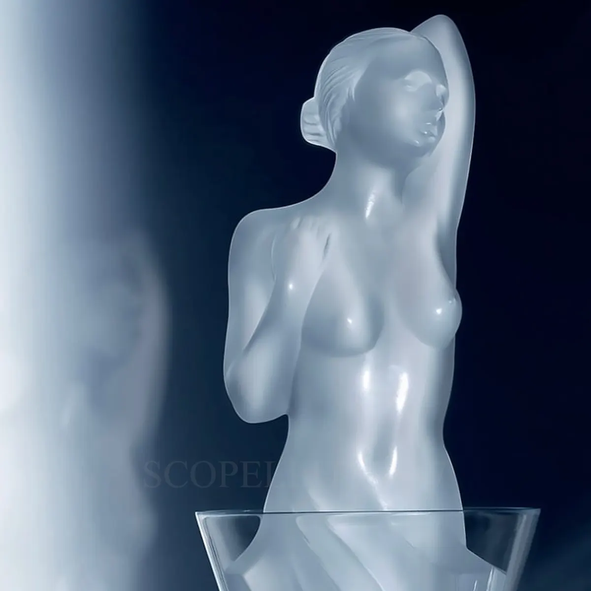 LALIQUE Lalique Aphrodite Vintage Decanter 3