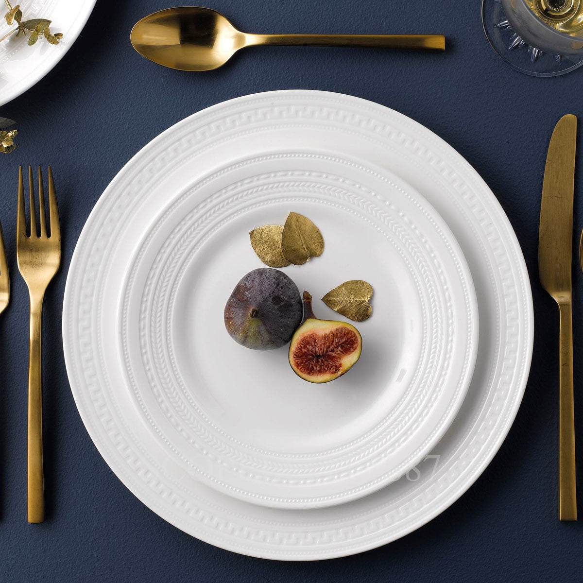Wedgwood Wedgwood Intaglio Dinner Plate 2