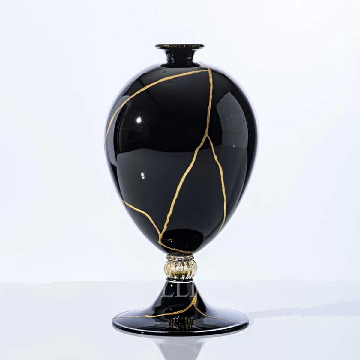 Venini Venini Veronese Kintsugi Black Vase with Gold Leaf 1