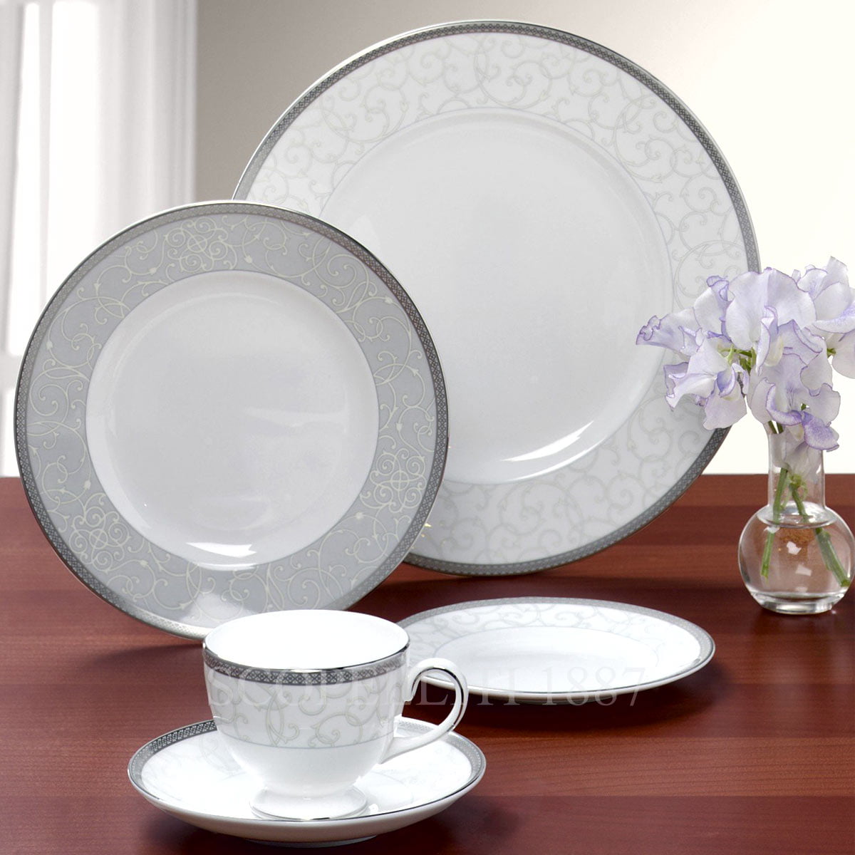 Wedgwood Wedgwood Celestial Platinum Round Dish 2