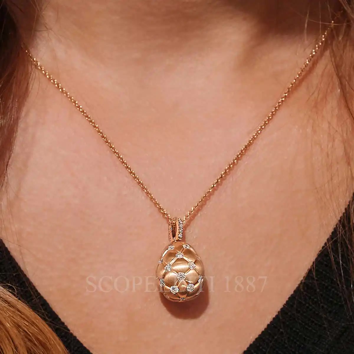 Fabergé Fabergé Heritage Quilted Egg Pendant Rose Gold 3