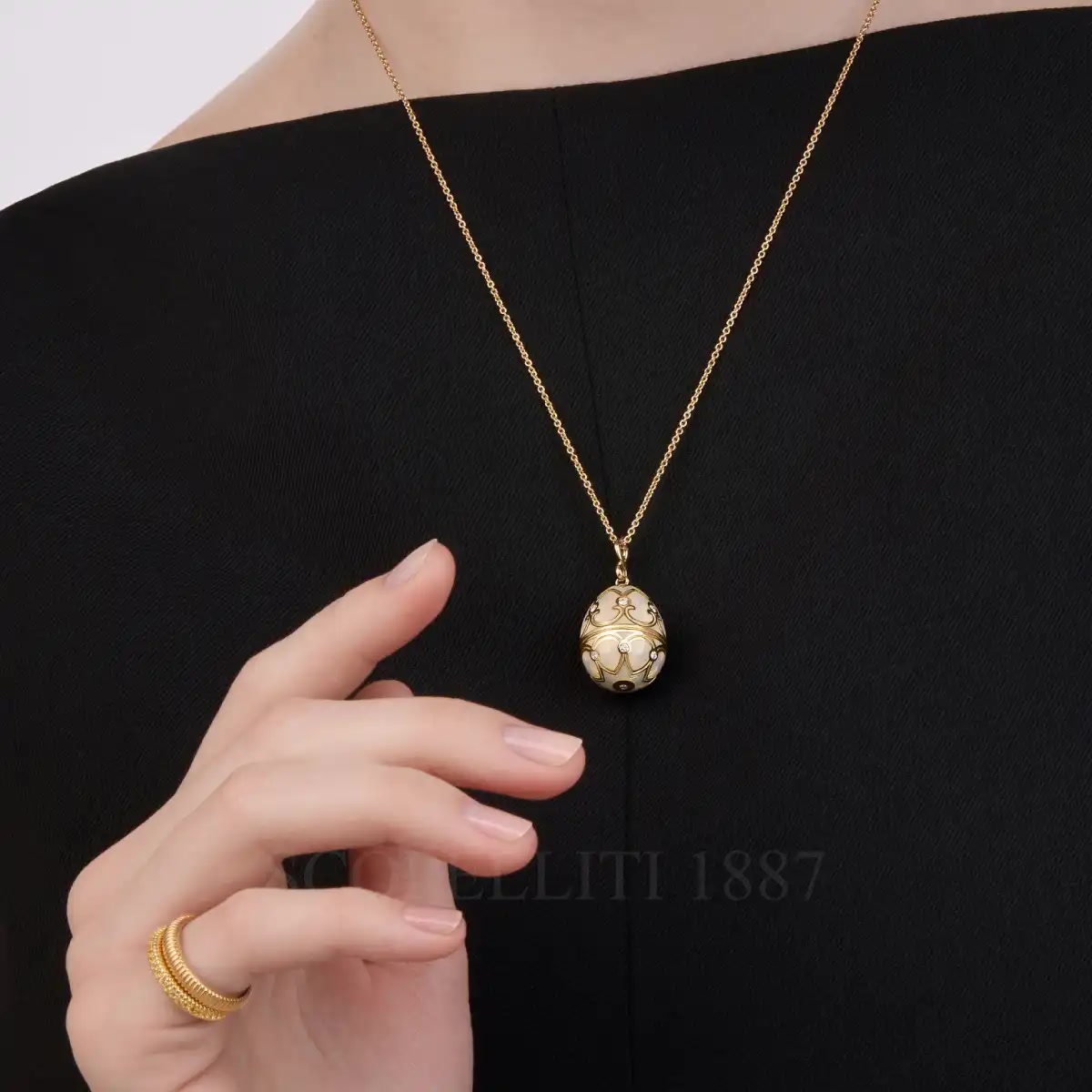 Fabergé Fabergé Heritage Egg Pendant Gold 2