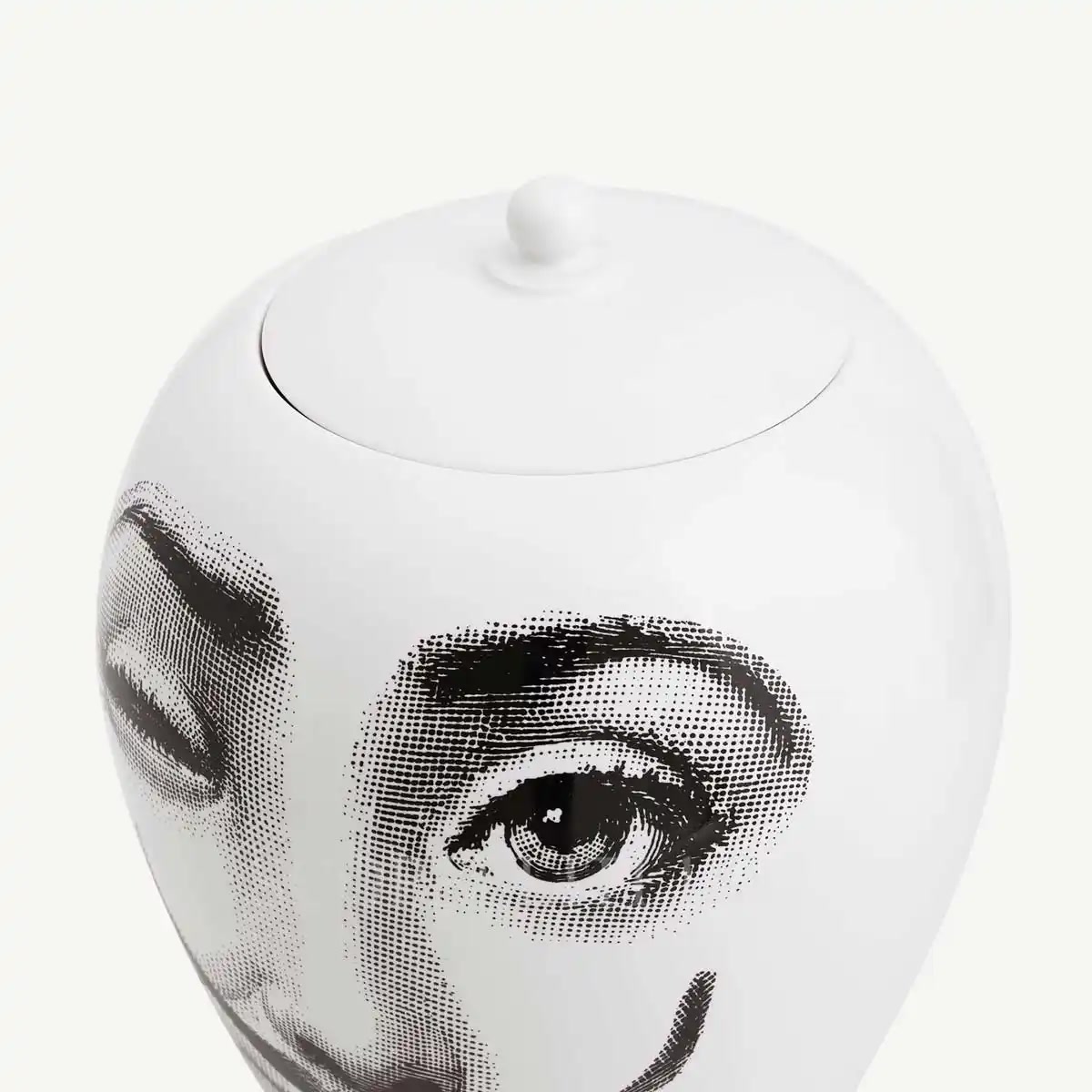 Fornasetti Fornasetti Vase La femme Aux Moustaches 4