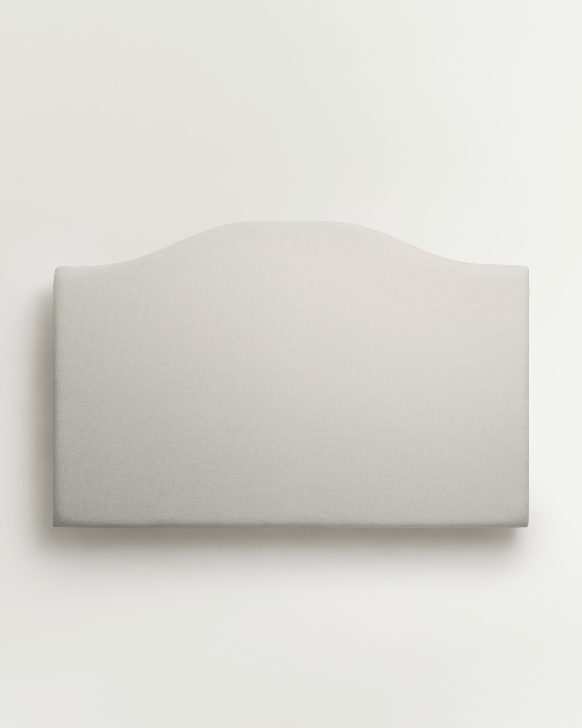 Nordic Knots Crown – Light Gray 1