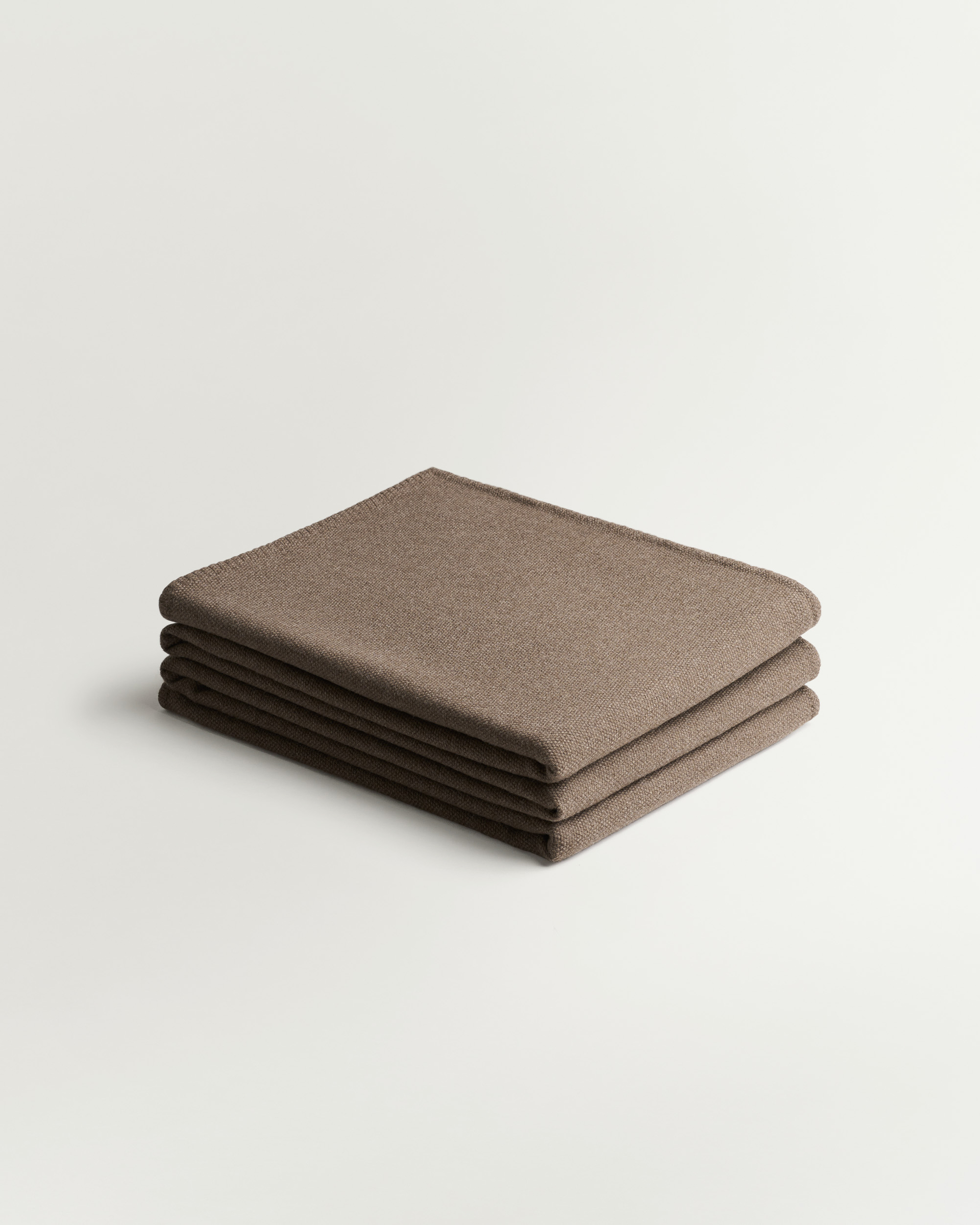 Nordic Knots Heritage – Taupe 1