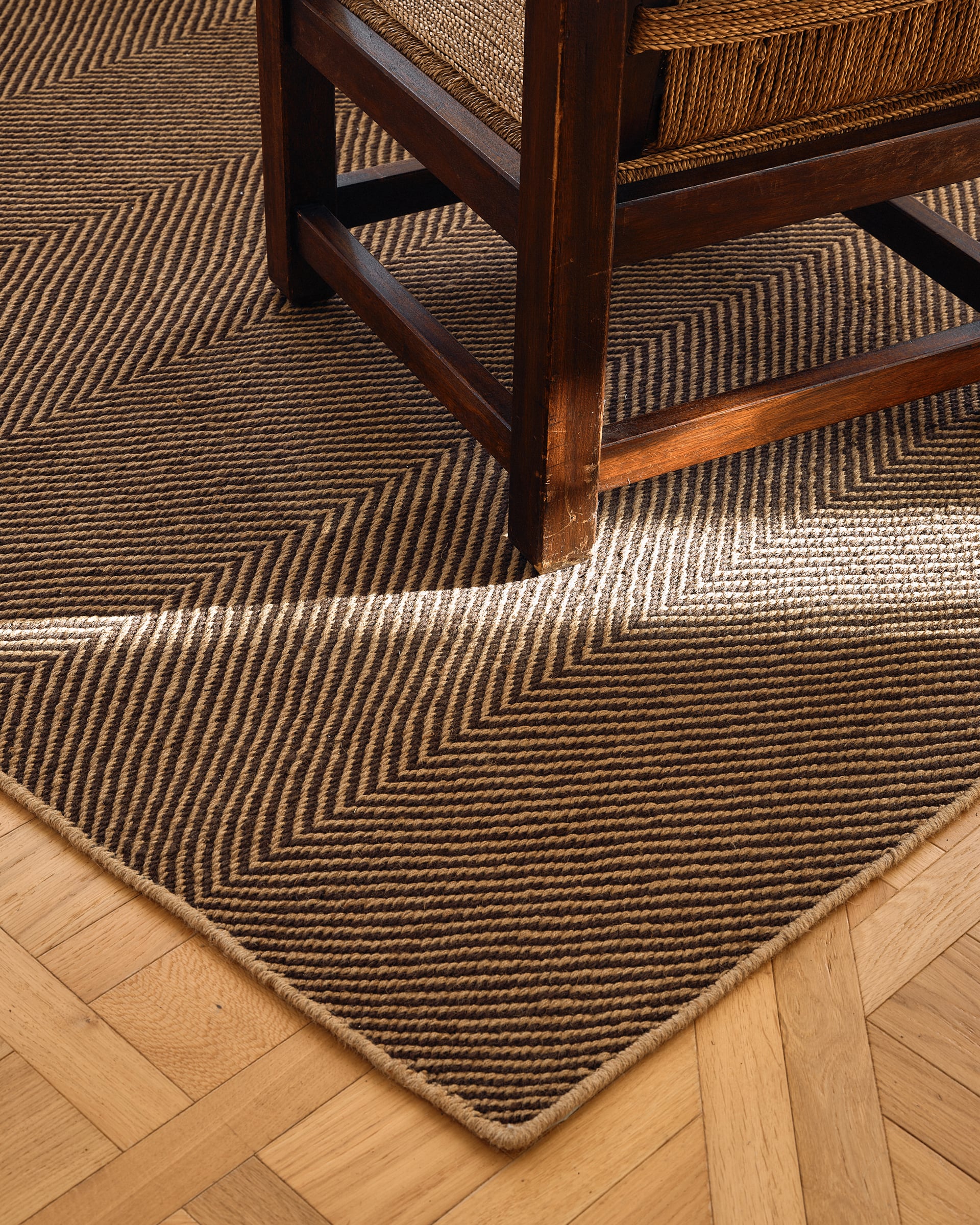 Nordic Knots Jute Herringbone Runner – Natural/Brown 2