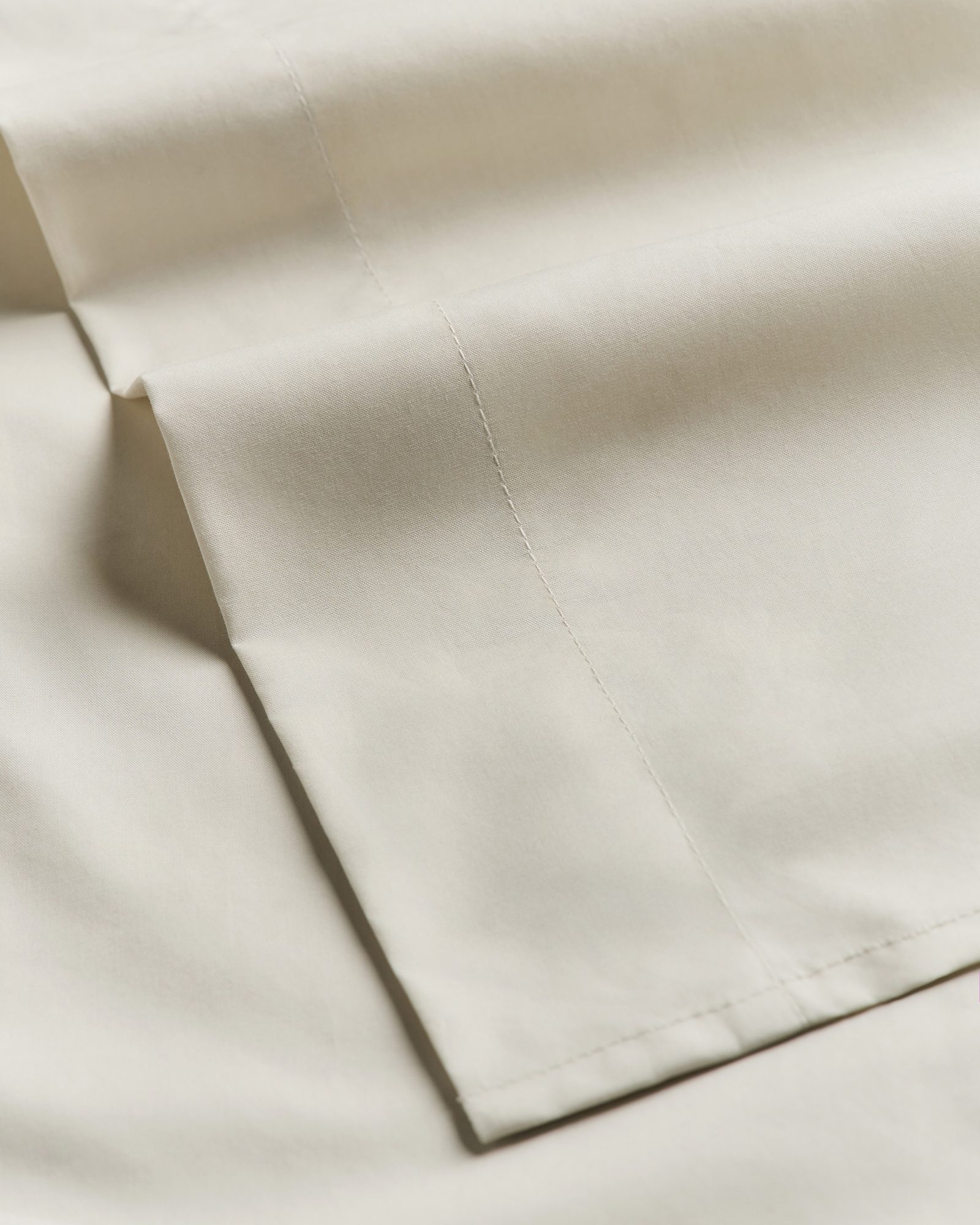 Nordic Knots Percale Flat Sheet – Sand 2