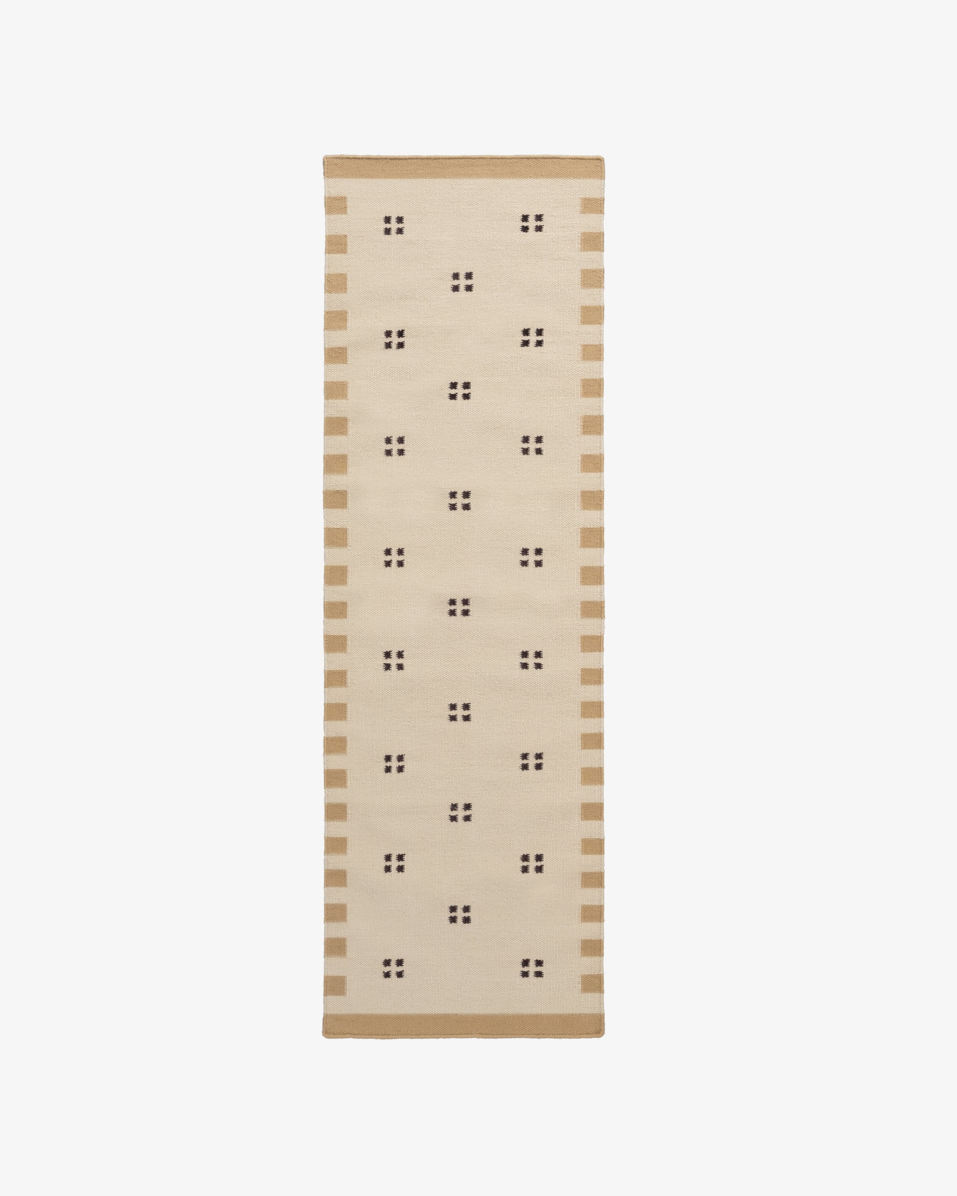 Nordic Knots Pierce Runner – Beige/Orange 1