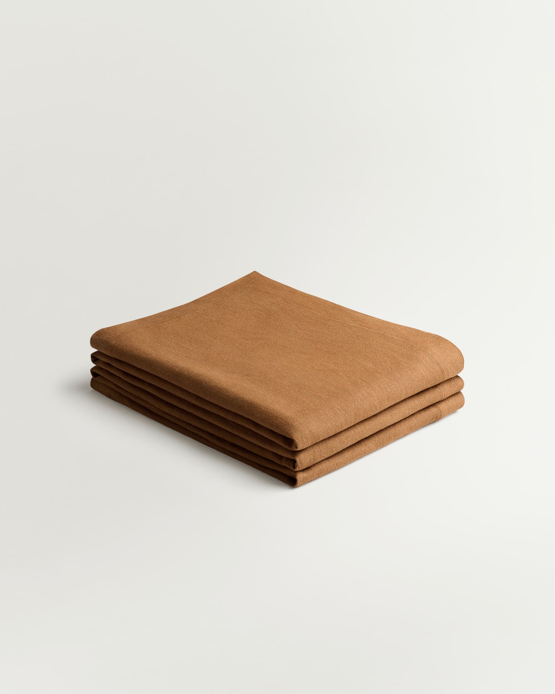 Nordic Knots Studio Linen – Brandy 2