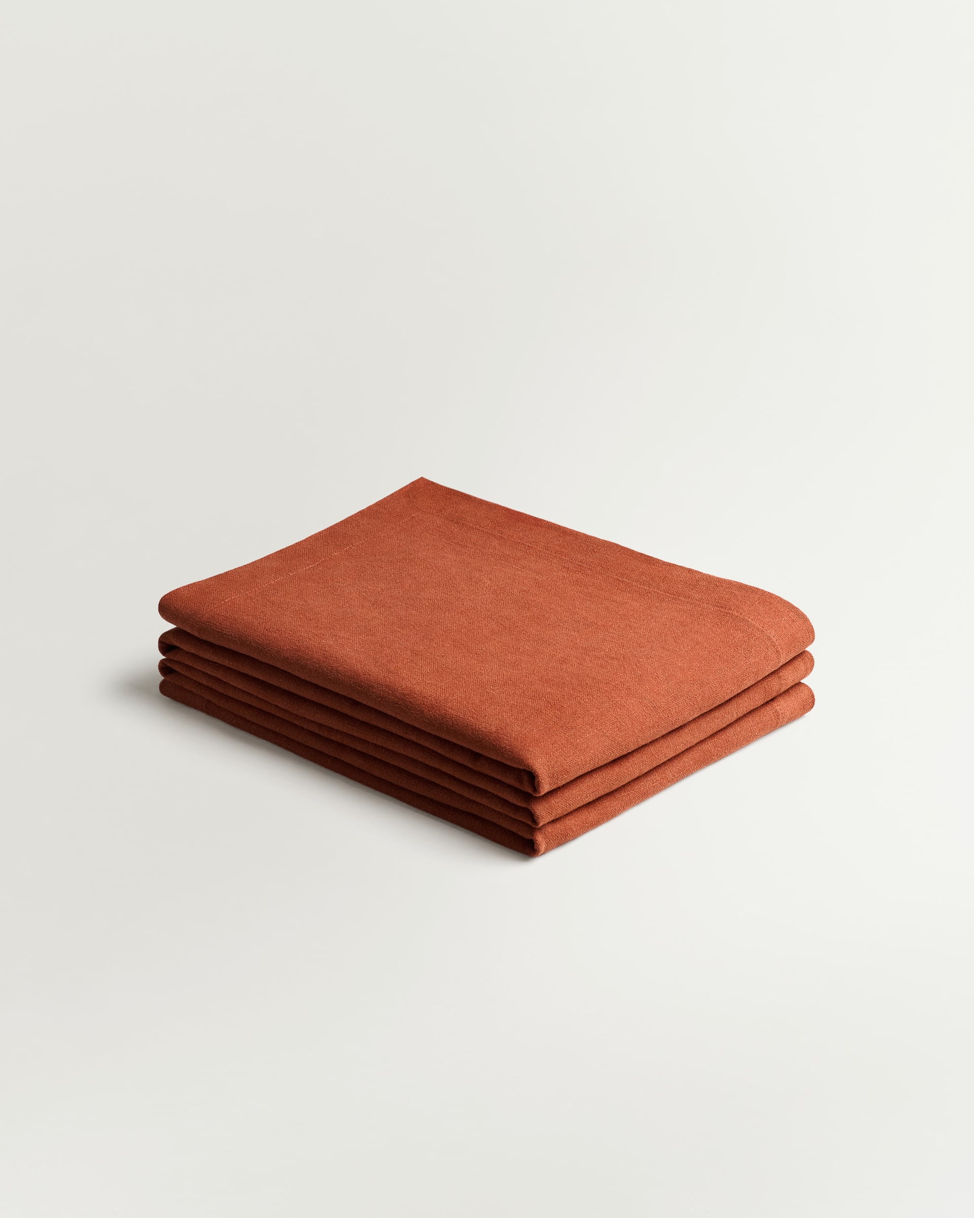 Nordic Knots Studio Linen – Burnt Red 2