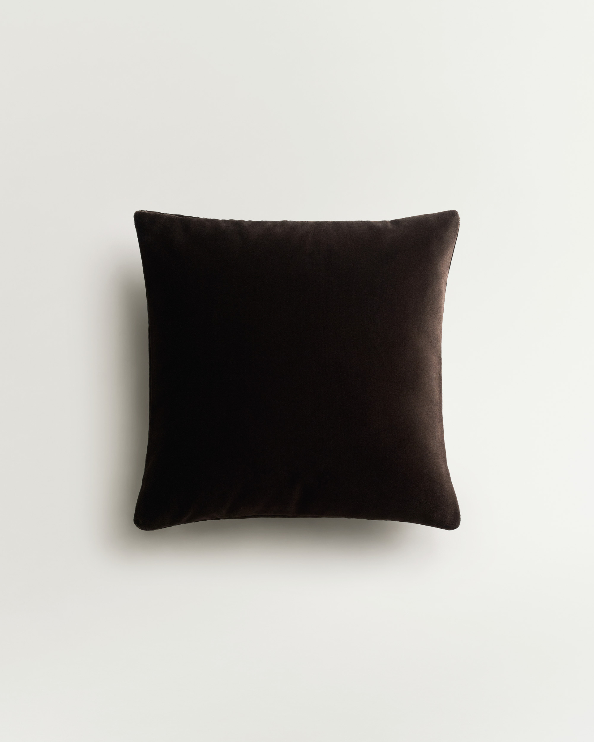 Nordic Knots Teddy Velvet – Walnut 1